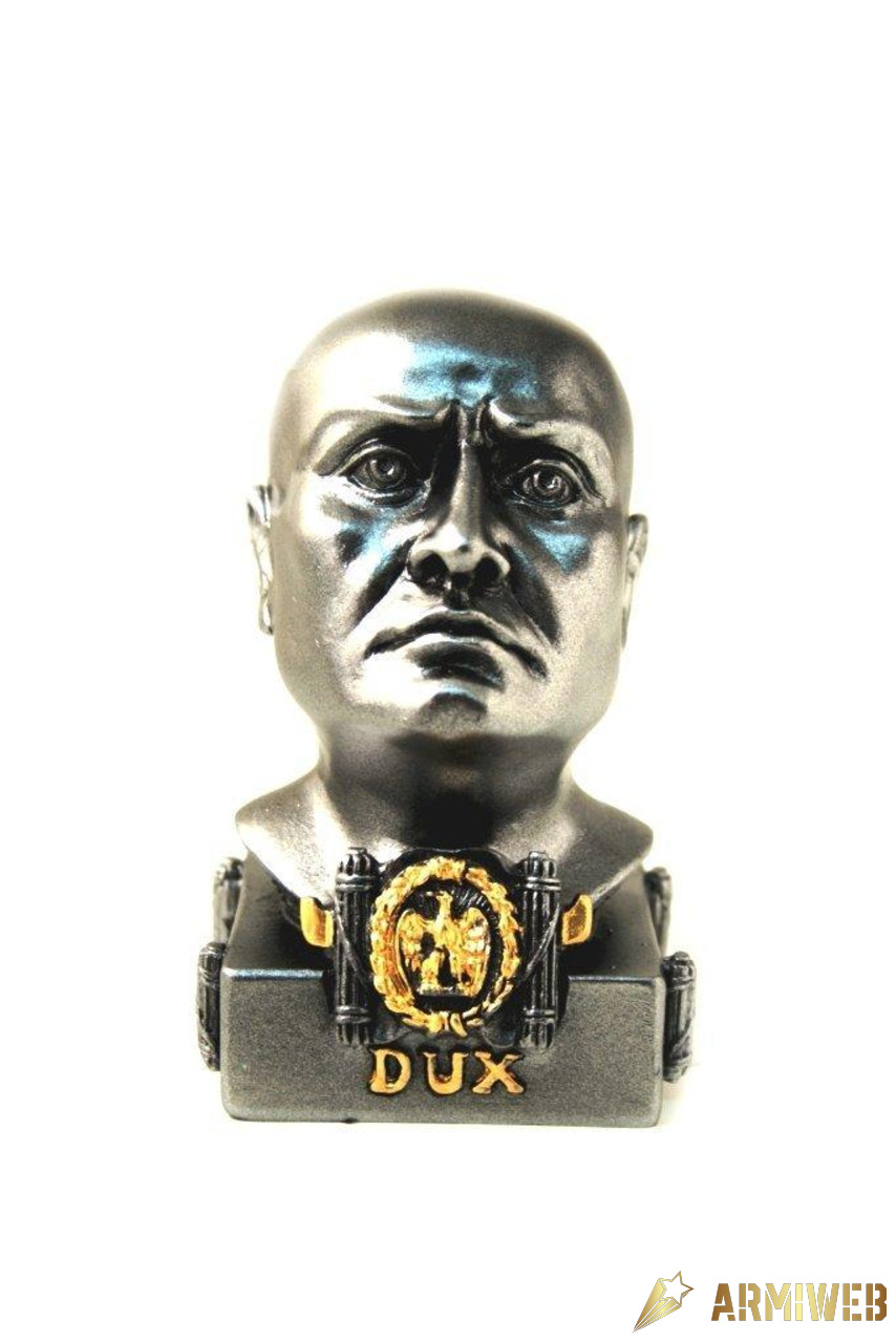 BUSTO BENITO MUSSOLINI RESINA NERA E ORO RIFINITO H.CM.15 